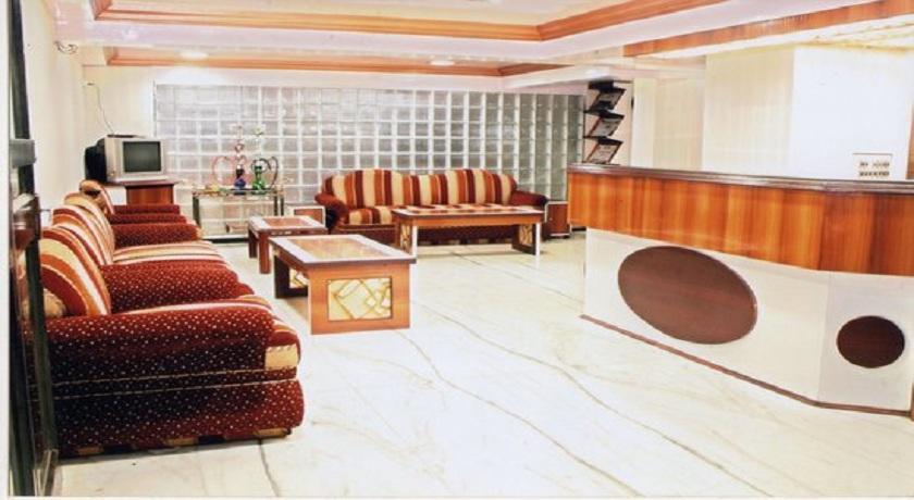 Hotel Rahil International マハバレシュワール エクステリア 写真