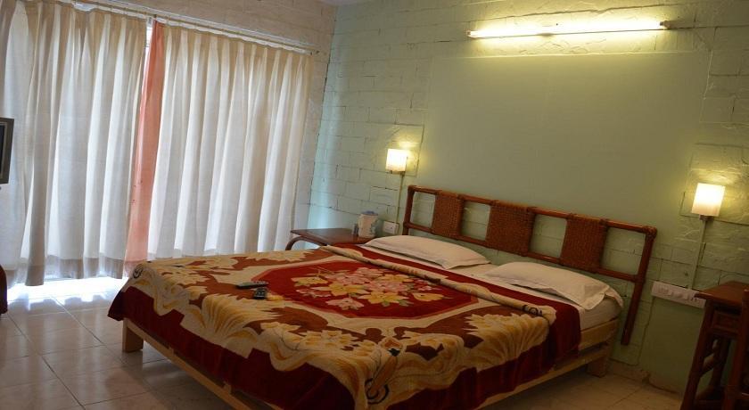 Hotel Rahil International マハバレシュワール エクステリア 写真